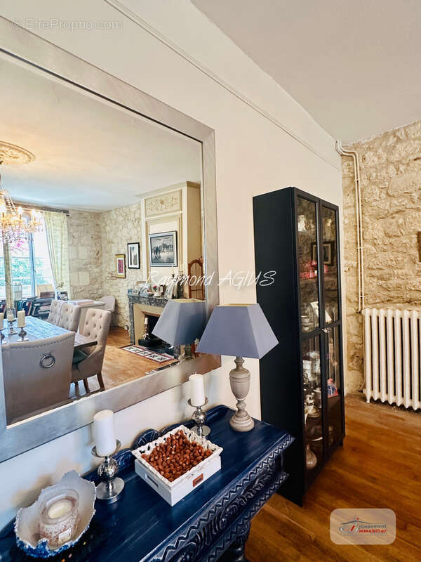 Une Élégante Maison de Maître au Cœur du Vignoble de Dordogne - photo 13