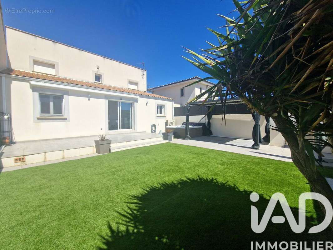 Photo 2 - Maison à FABREGUES