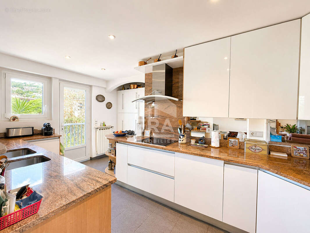 Appartement à LE CANNET