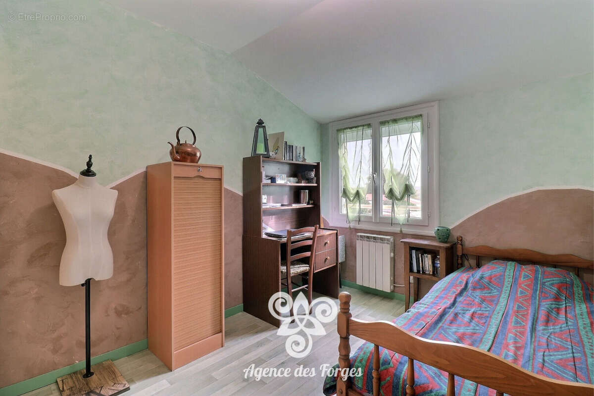 Maison à MONTREVAULT