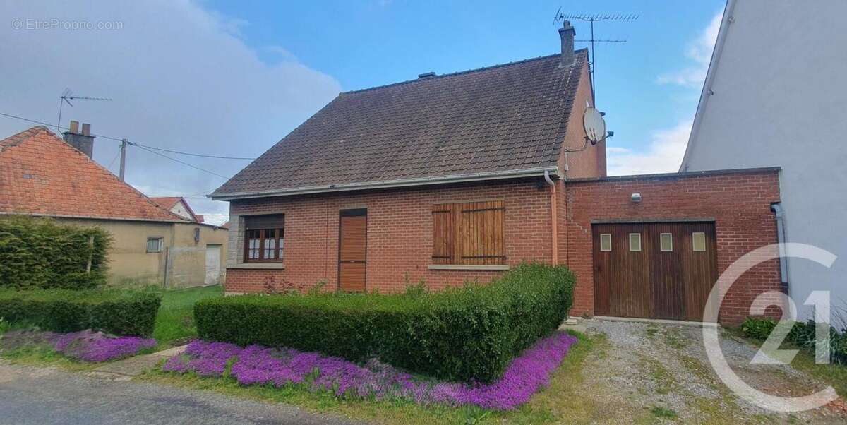 Maison 148 m² à Aubin-Saint-Vaast  - photo 2