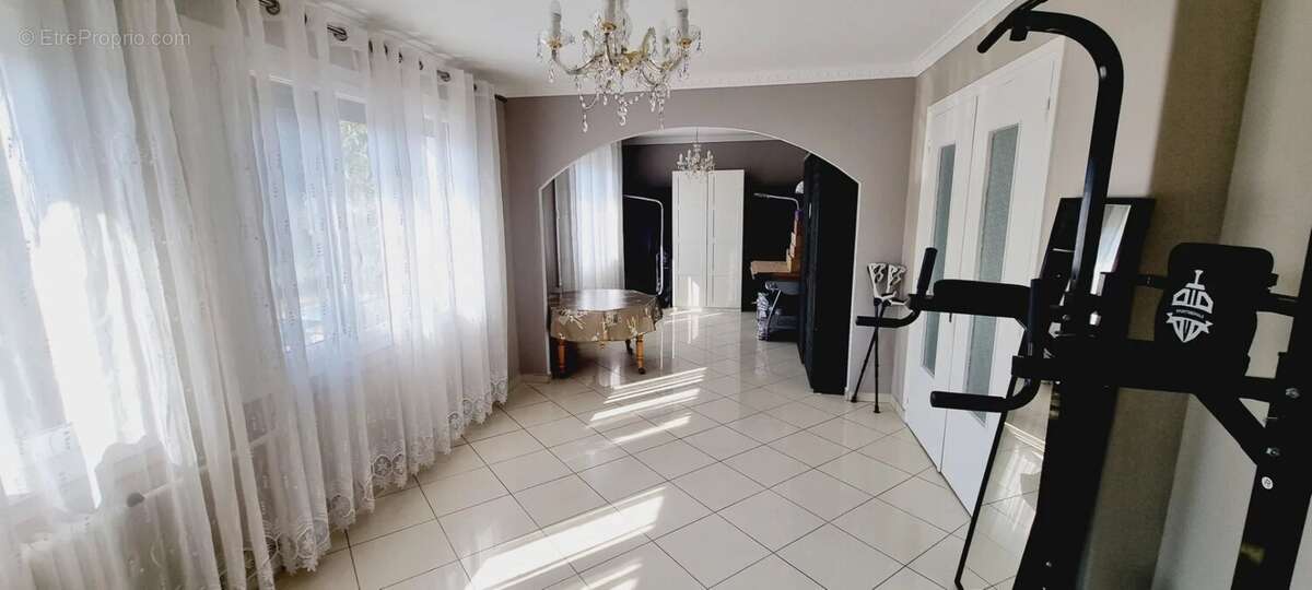 Maison à GARGES-LES-GONESSE