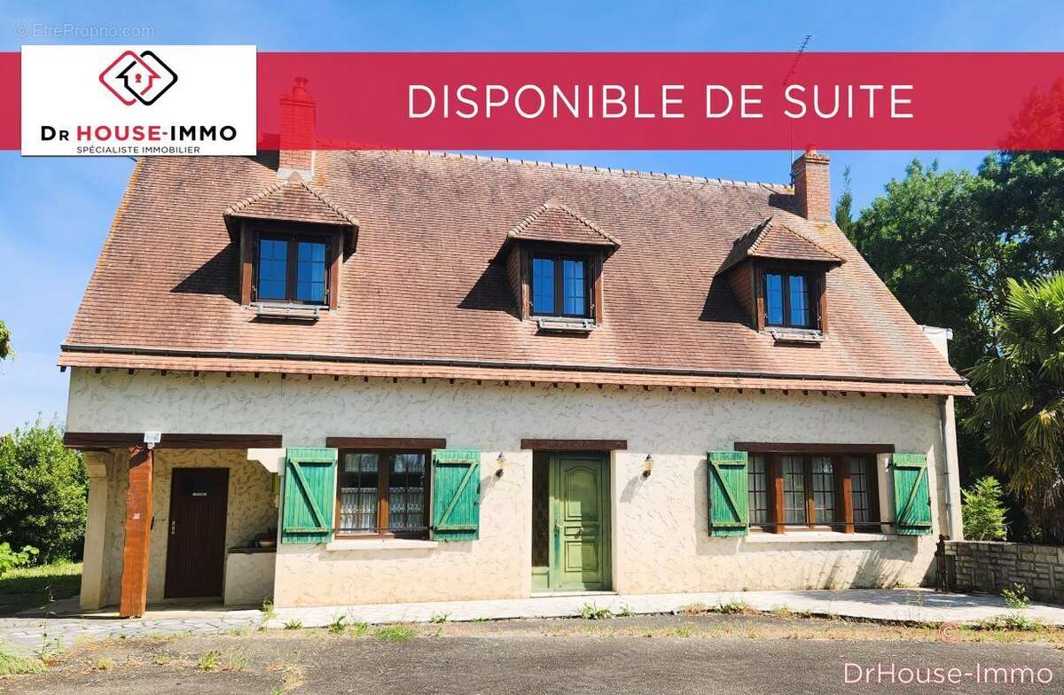 Maison à COURCEBOEUFS