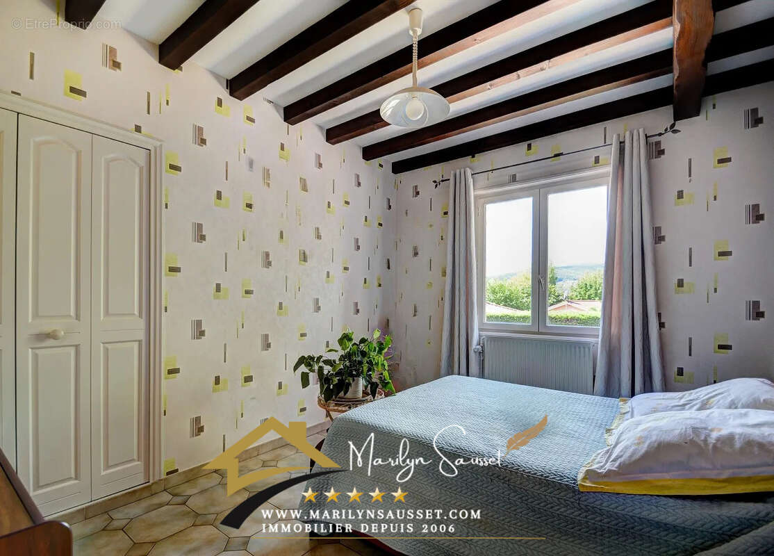 Maison à NEUVILLE-SUR-SAONE