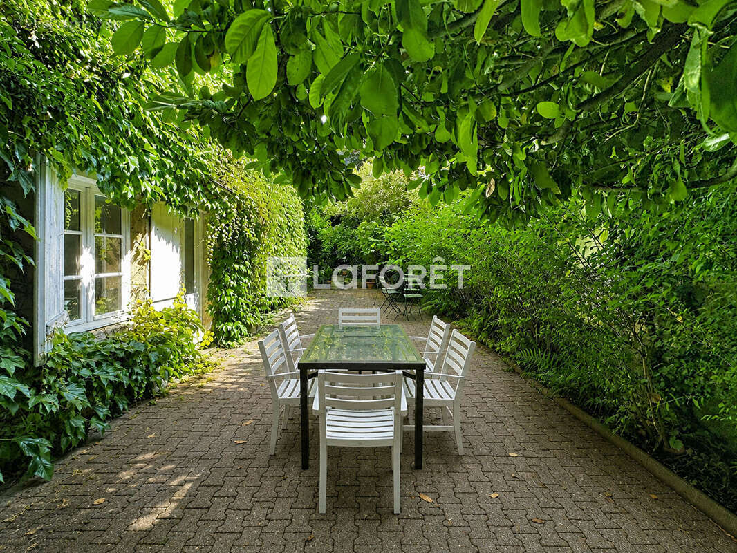 Maison Bourgeoise 10 pièces - photo 9