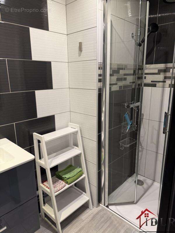 Appartement à BAINS-LES-BAINS