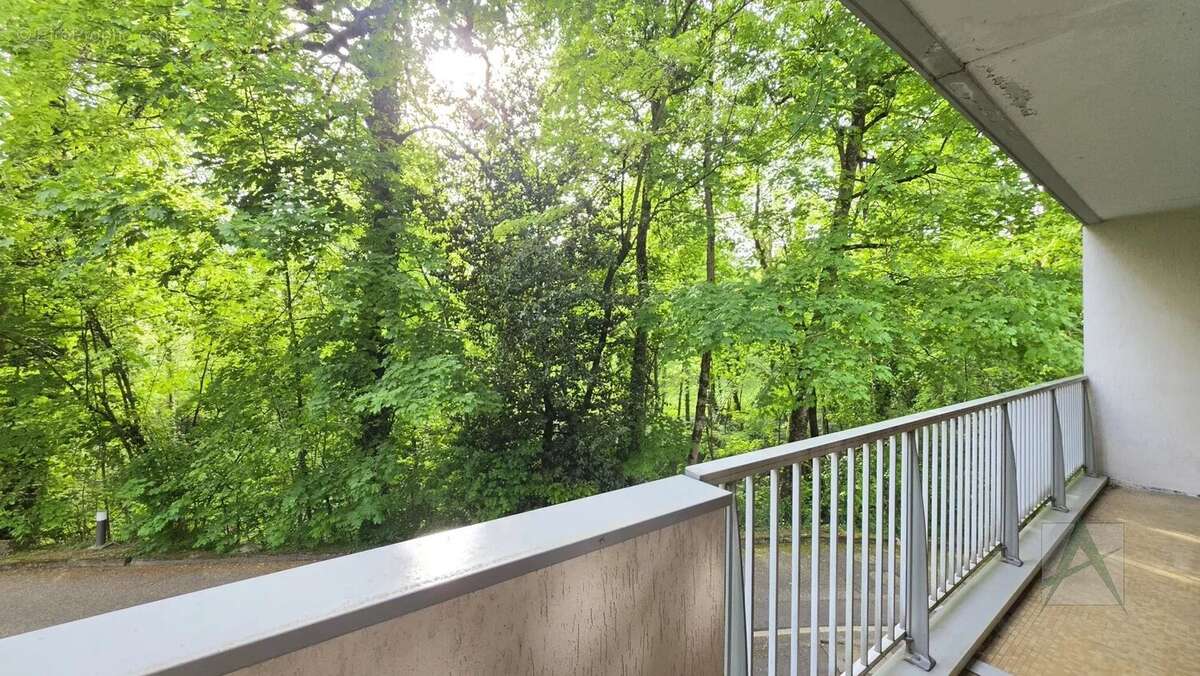 Appartement à JACOB-BELLECOMBETTE