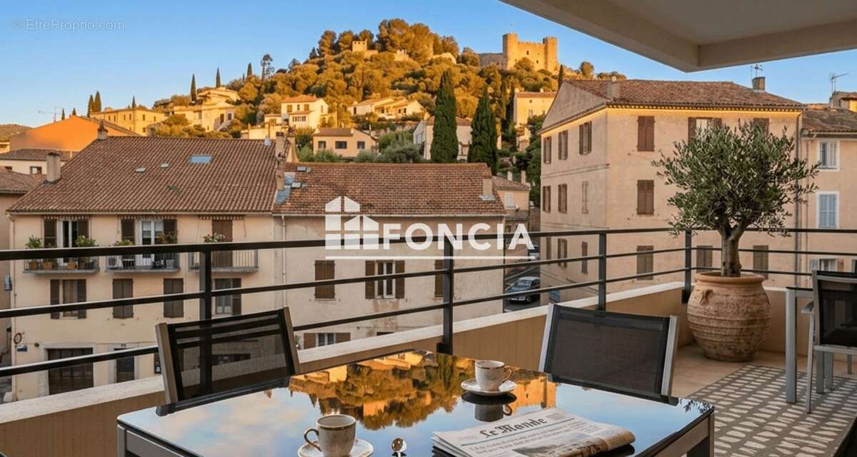 Appartement à HYERES