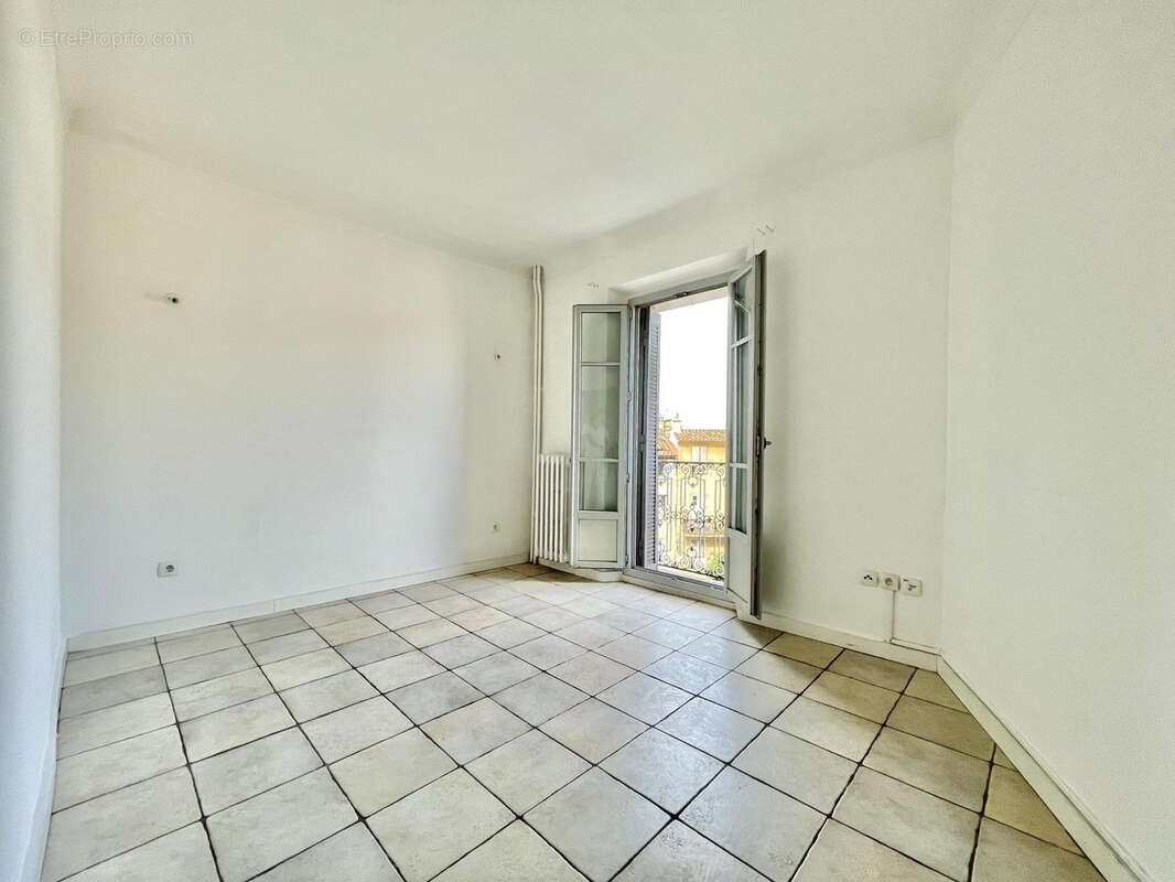 Appartement à GRASSE