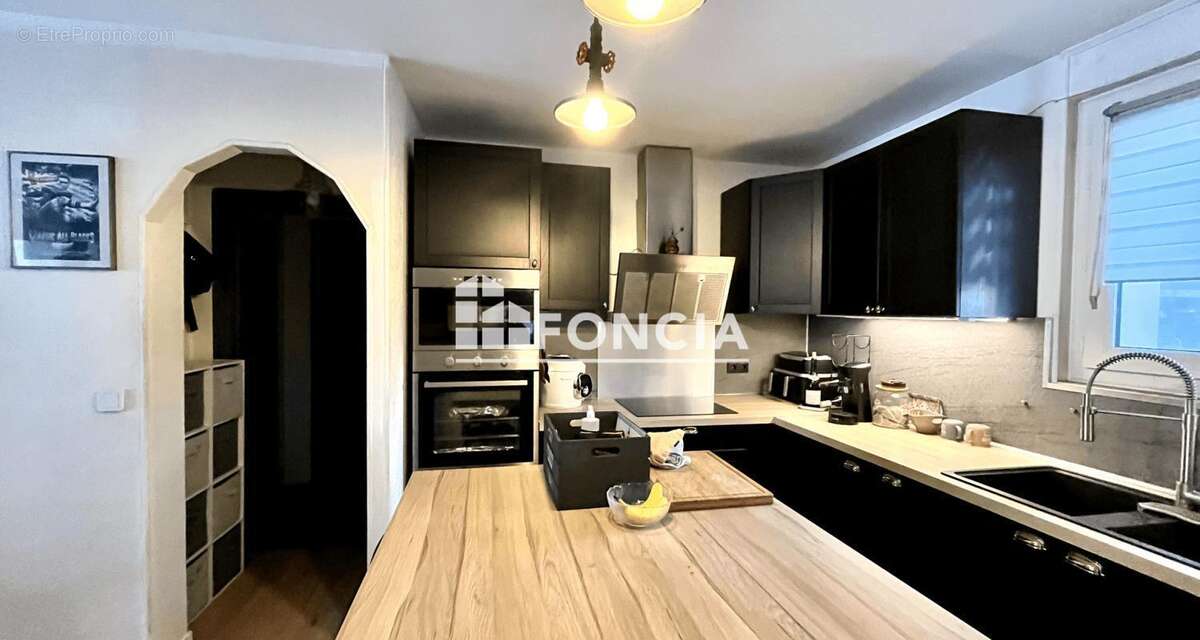 Appartement à CHAMP-SUR-DRAC