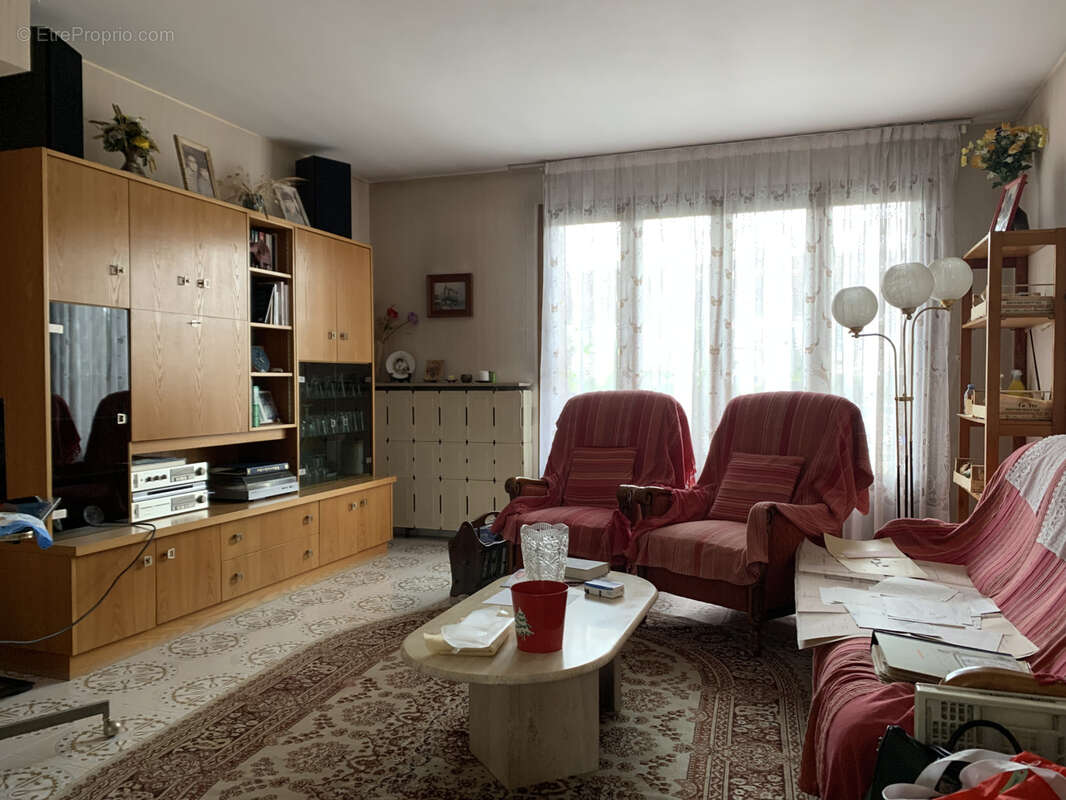 Maison à LES MUREAUX