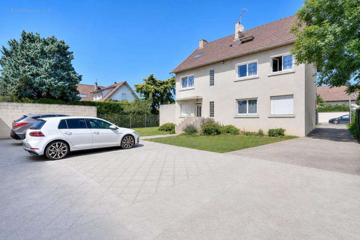 Appartement à VIRY-CHATILLON