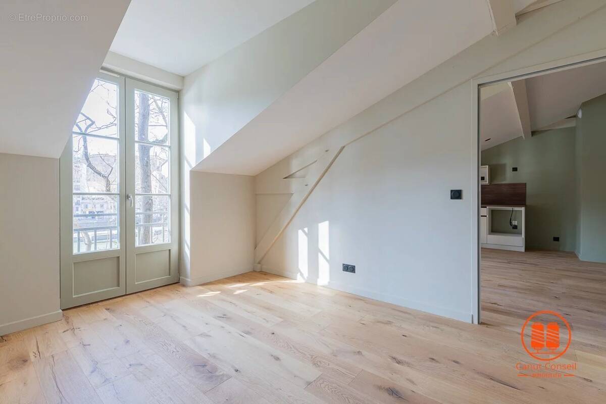 Appartement à LYON-1E