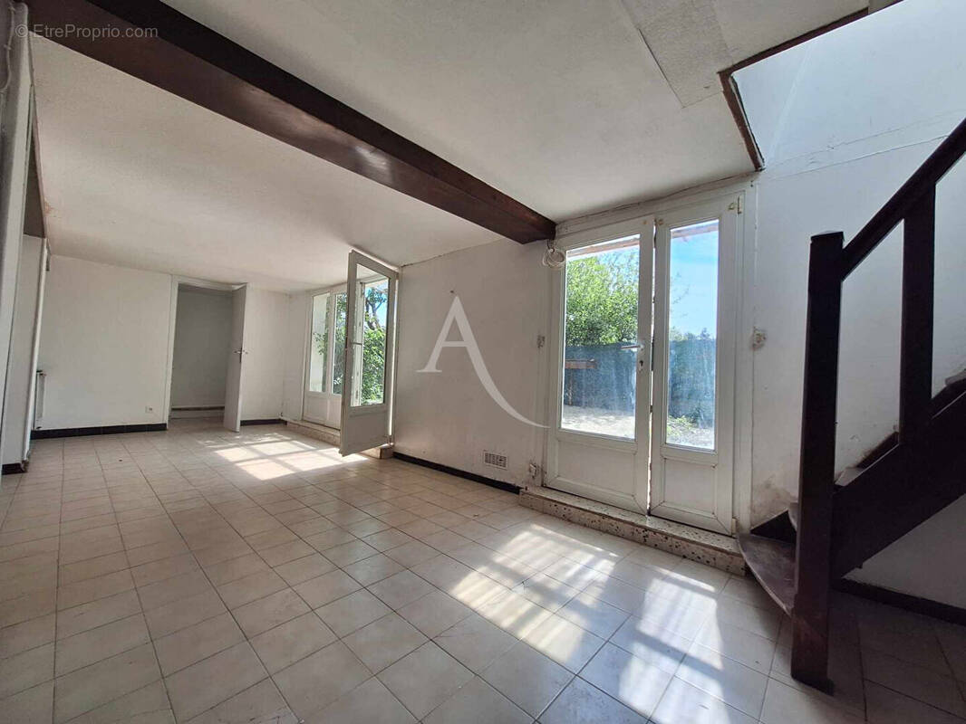 Appartement à RUE