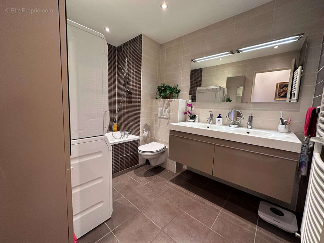 Appartement à ANNEMASSE