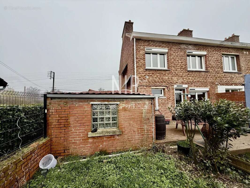 Maison à CAPPELLE-EN-PEVELE