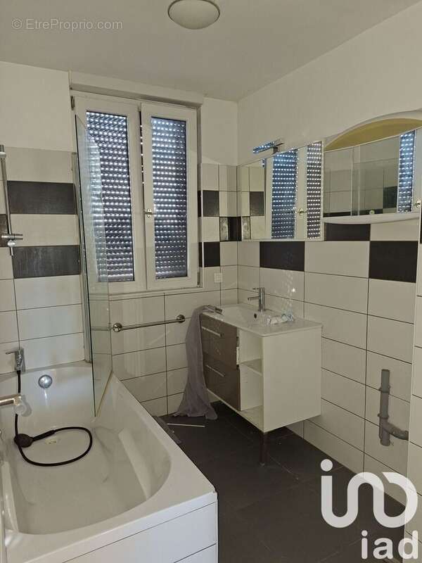 Photo 3 - Appartement à RAISMES