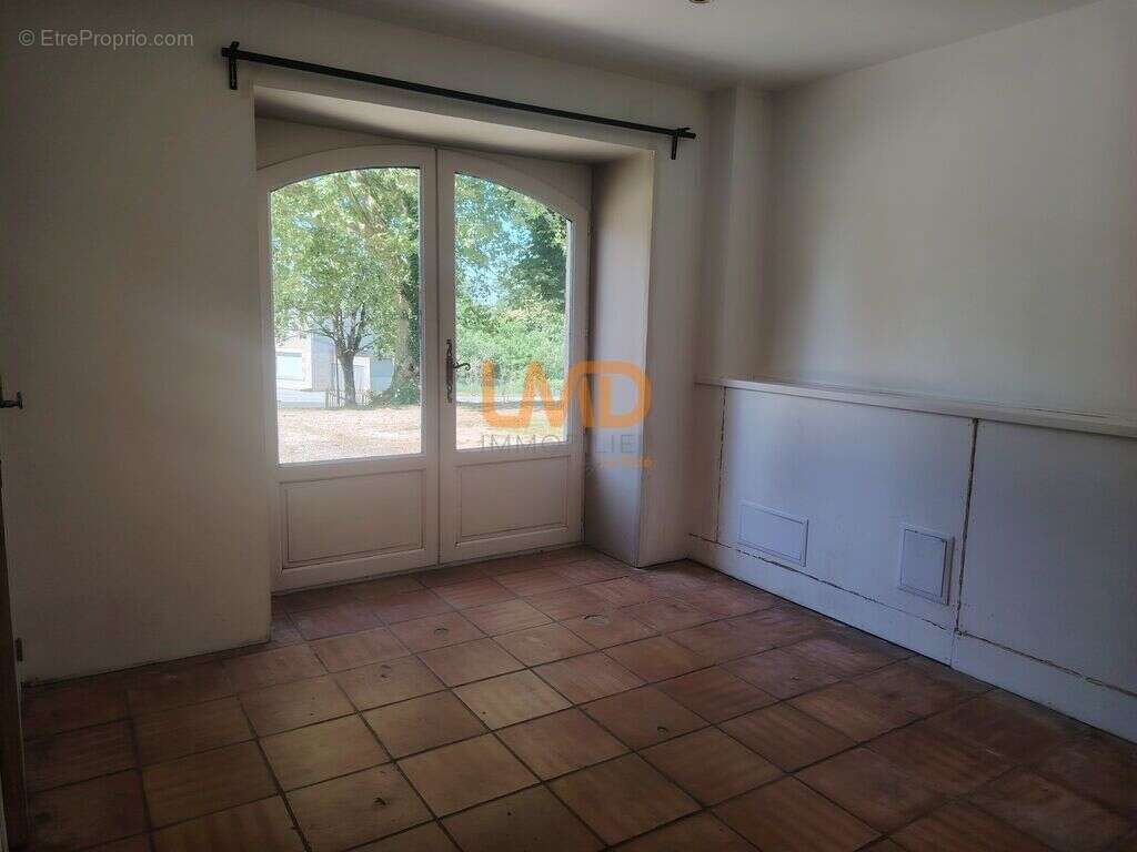 Maison à MALEVILLE