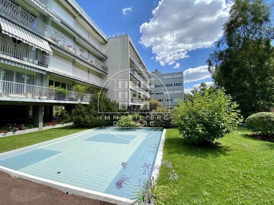 Appartement à LE VESINET