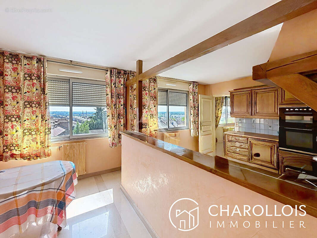 A VENDRE - Appartement  T7  - 164m² - MÂCON - photo 6