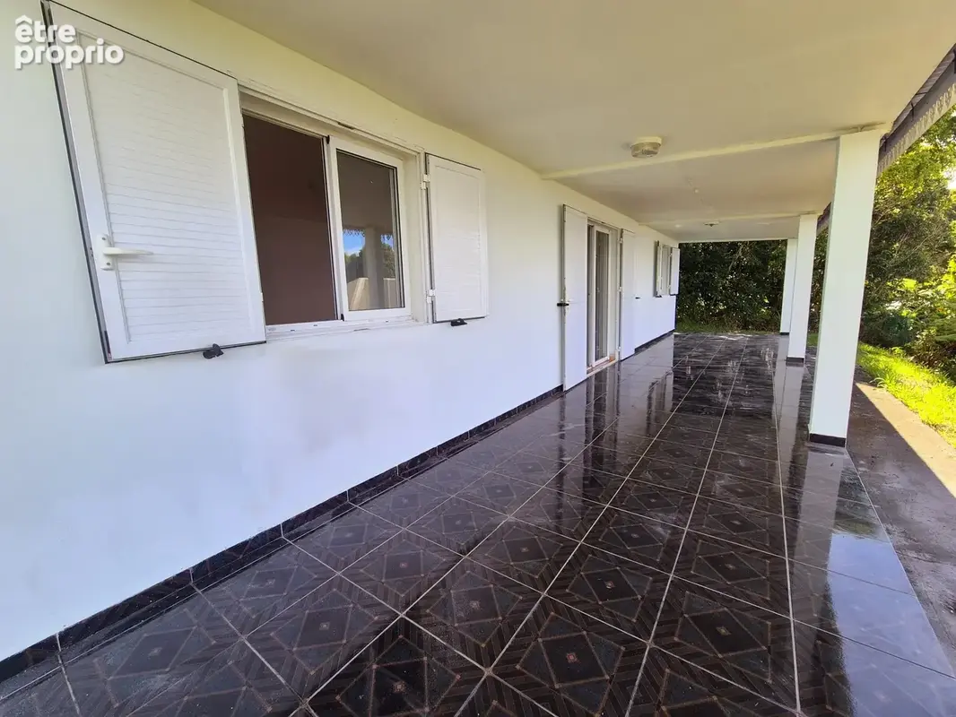Maison 4 pièces 86 m² à vendre à Sainte-Marie (97438) - photo 3