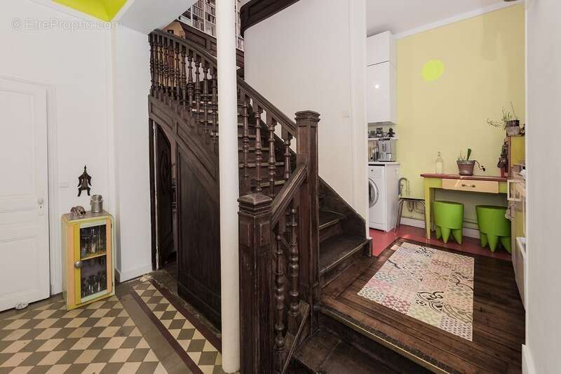 Appartement à PARIS-9E