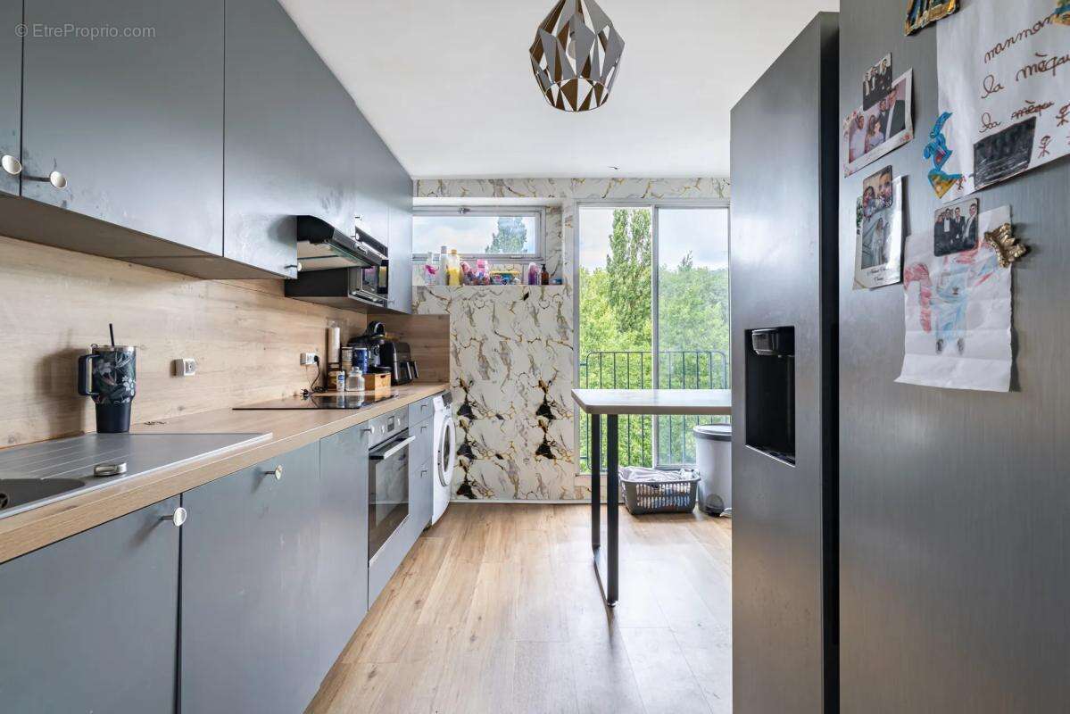 Appartement de 4 pièces de 72 m² à Sucy-en-Brie - photo 4
