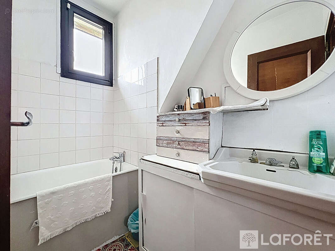 Maison à LE MAY-SUR-EVRE