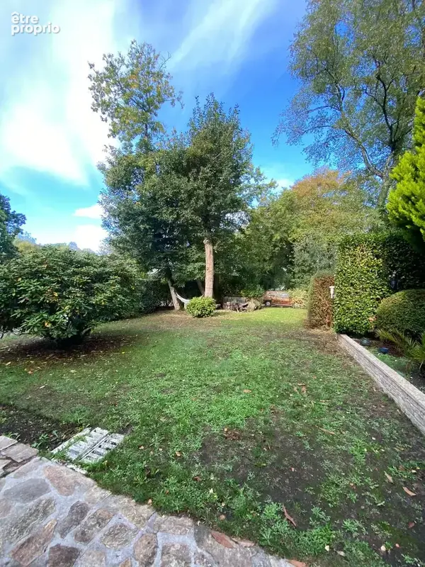 Maison 6 pièces de 120 m² avec piscine et jacuzzi à vendre à Saint-Yvi  346 500 - photo 10