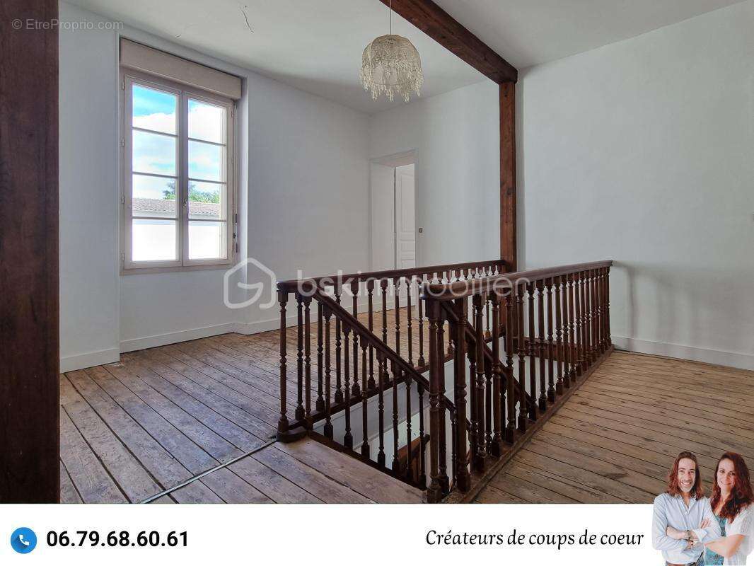 Maison 179 m² à La Creche  - photo 16