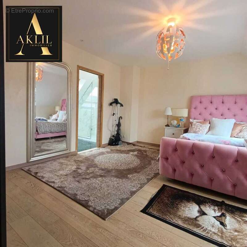 Maison 130 m² à Gennevilliers  - photo 8