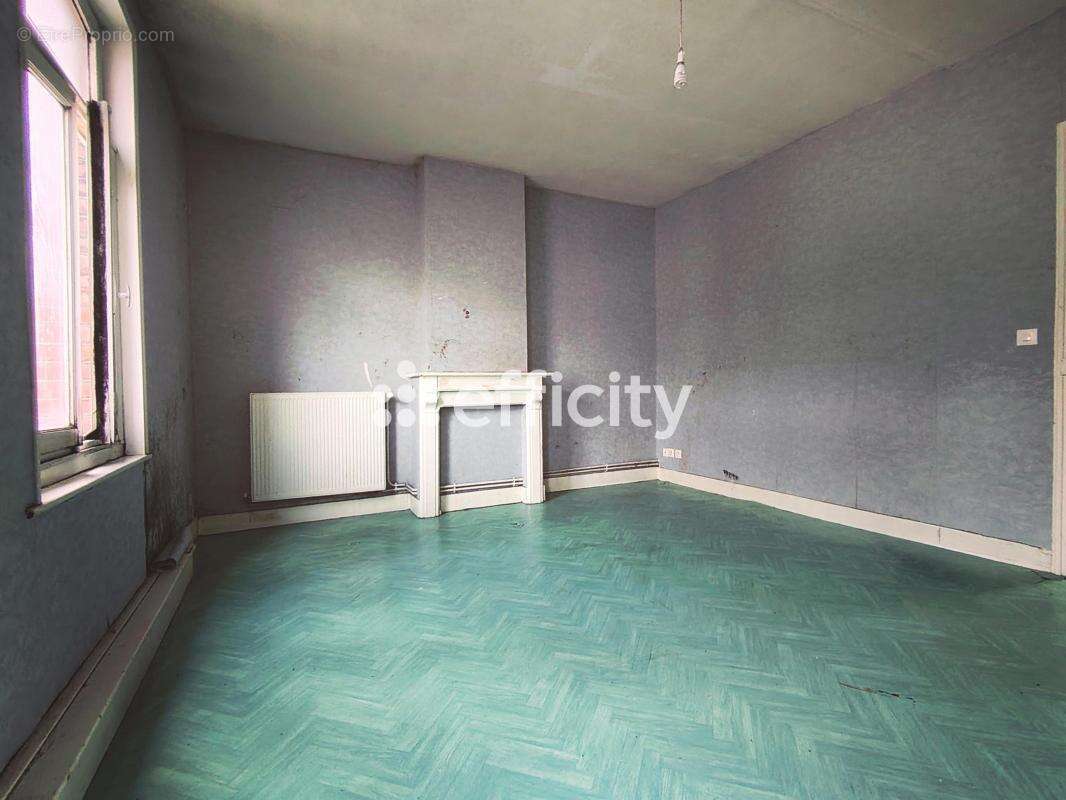 Maison à HENIN-BEAUMONT