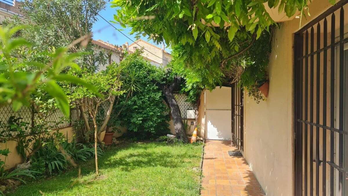 Maison à AVIGNON