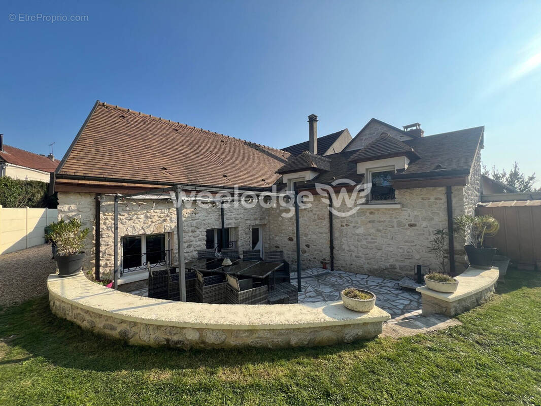 Maison à BREUIL-BOIS-ROBERT