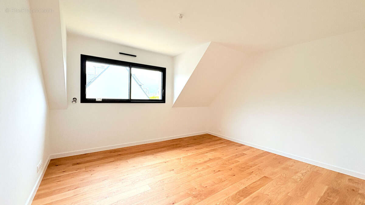 BENODET - Jolie contemporaine de 200m² dans un quartier prisé ! - photo 8