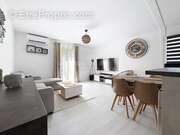 Appartement à MIRIBEL