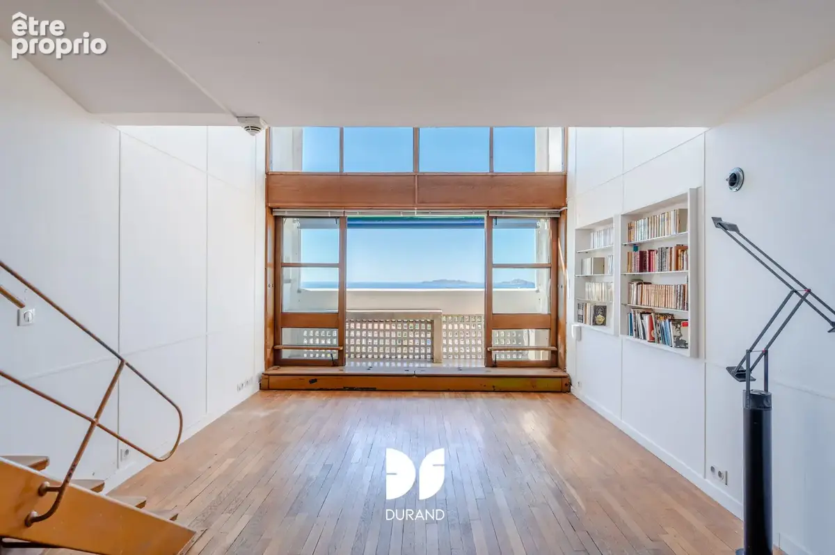 Appartement à MARSEILLE-8E