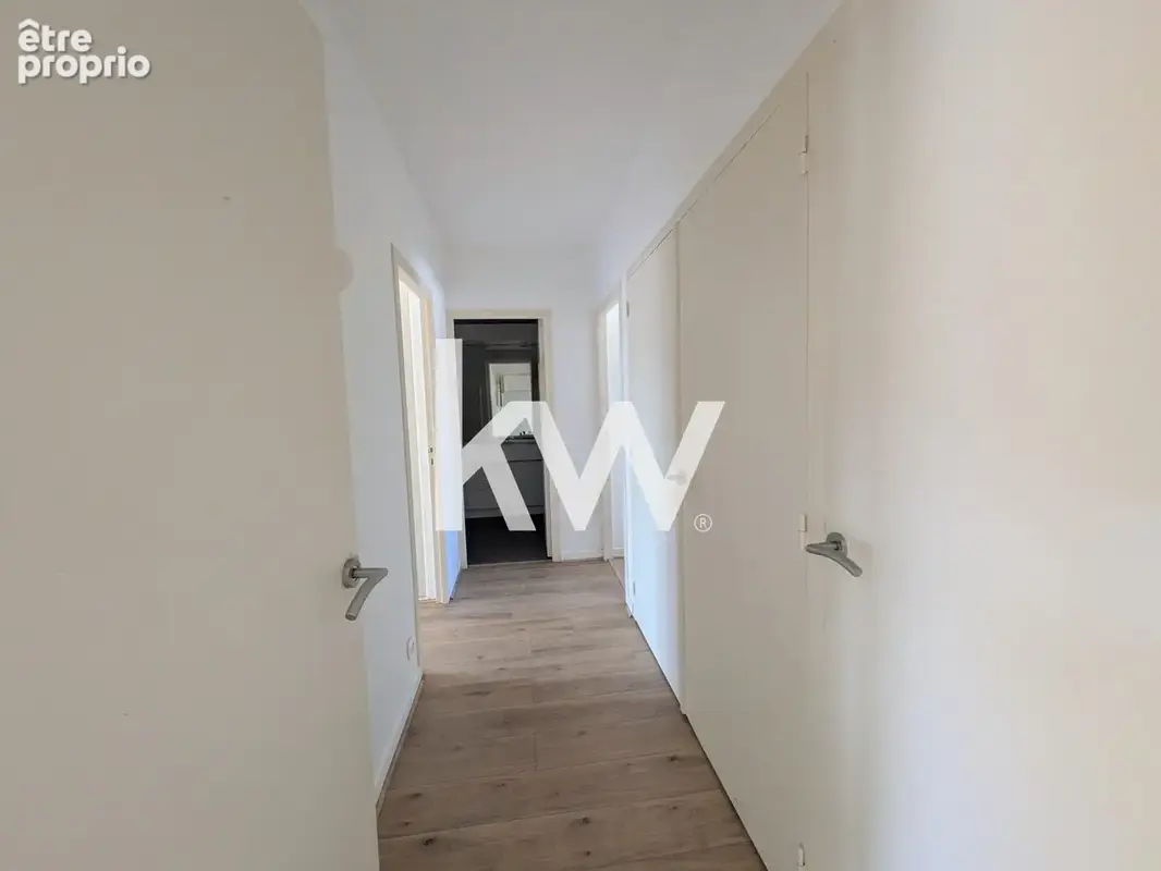 Appartement 4 pièces 107 m² à vendre à Saint-Etienne (42000) - photo 7