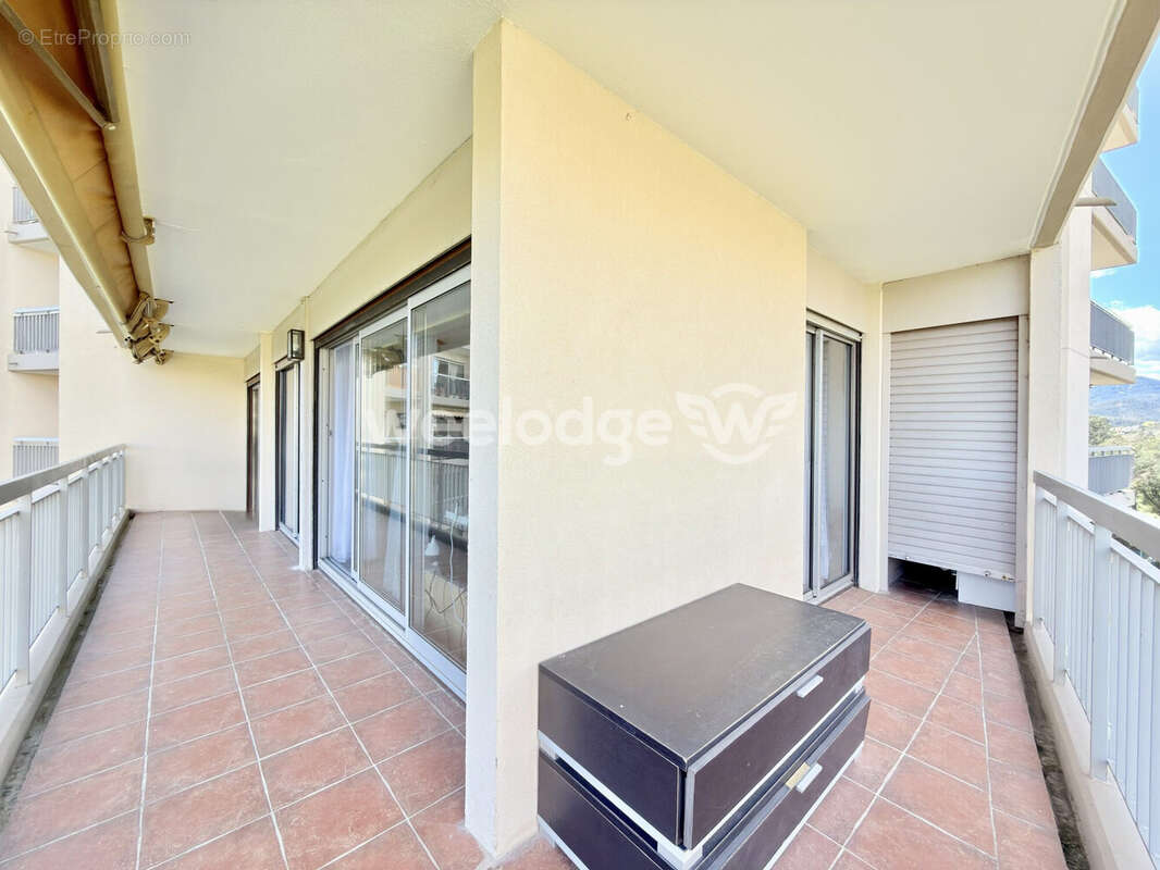 Appartement à MANDELIEU-LA-NAPOULE