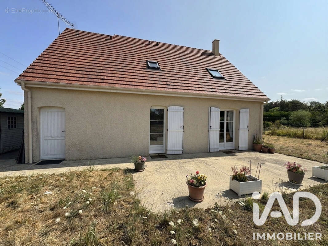 Maison 95 m² à Senantes  - photo 3