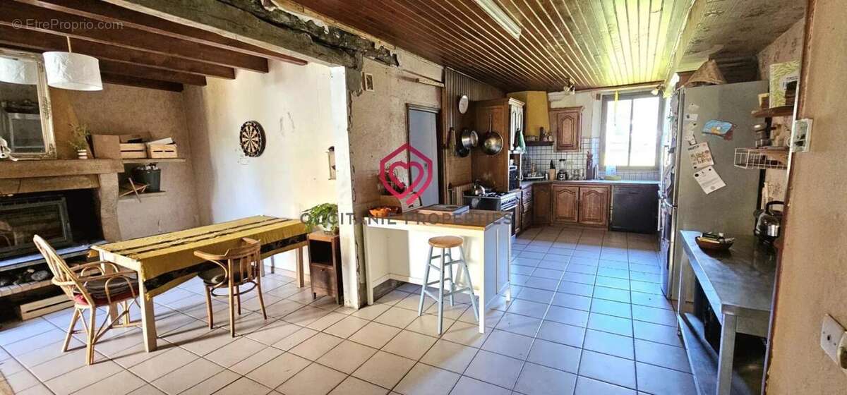 Maison à SAINTE-SUZANNE