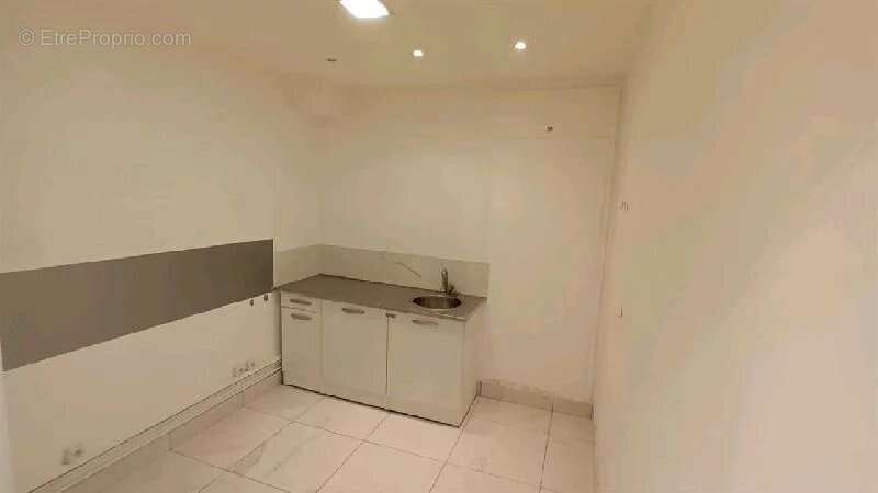 Maison à SAINTE-GENEVIEVE-DES-BOIS