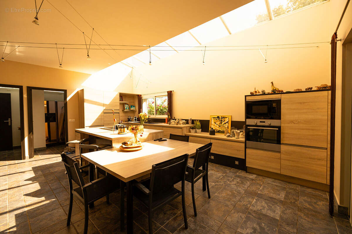 Maison à SAINT-MARTIN-DE-LONDRES