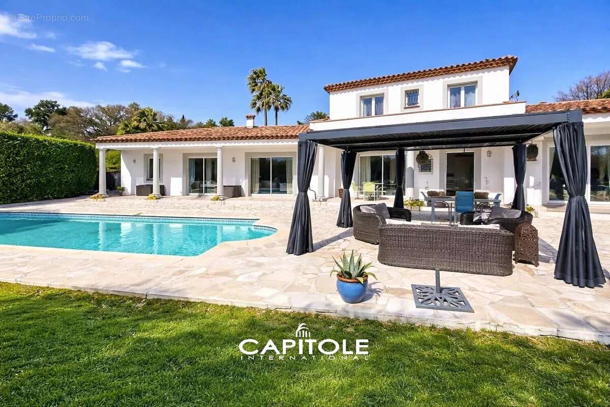 Maison à ANTIBES