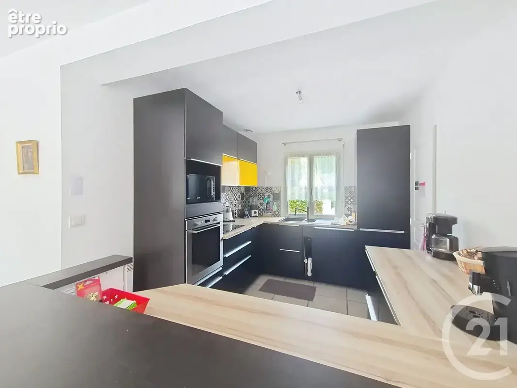 Maison 5 pièces 110 m² à vendre à Pont-Audemer (27500) - photo 4