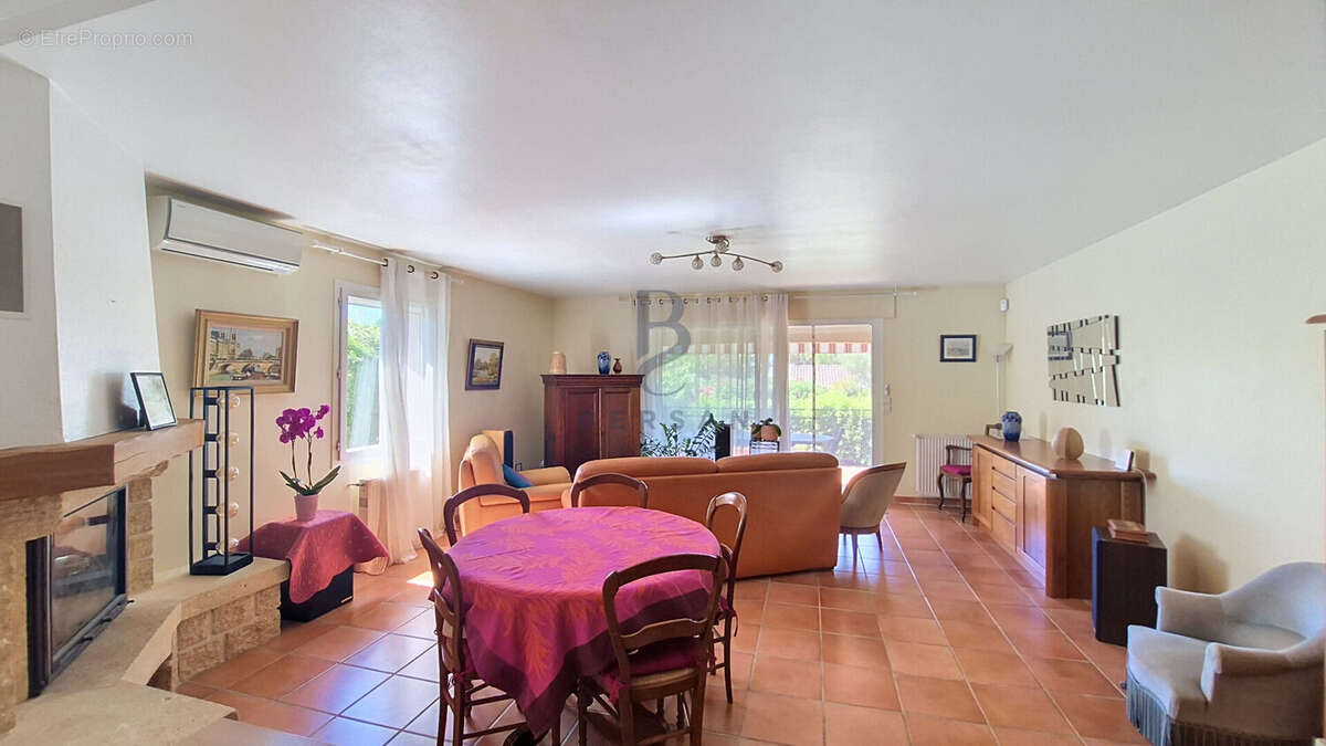 Maison à FREJUS