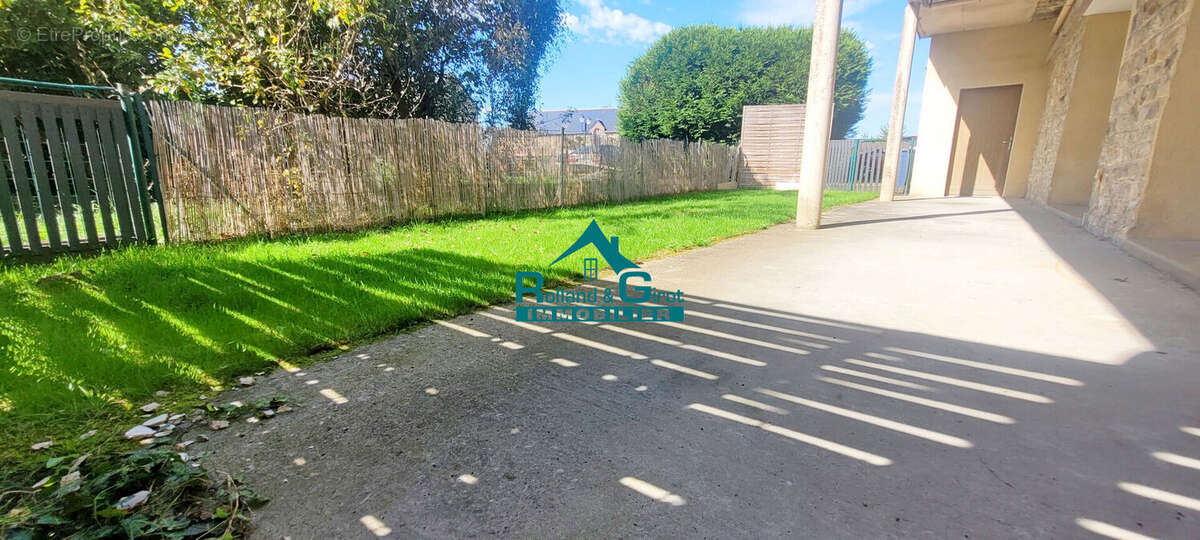 Appartement à SAINT-MEDARD-SUR-ILLE