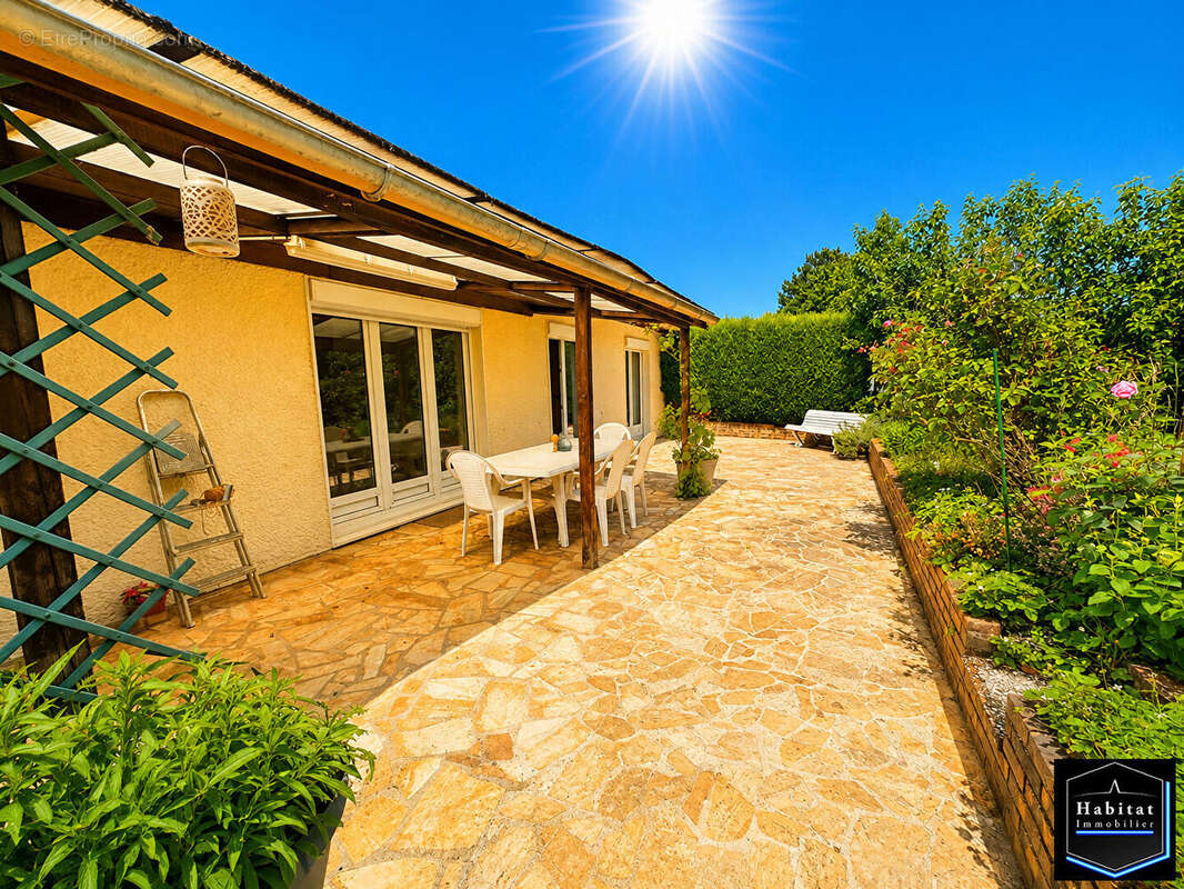 Maison à OTHIS