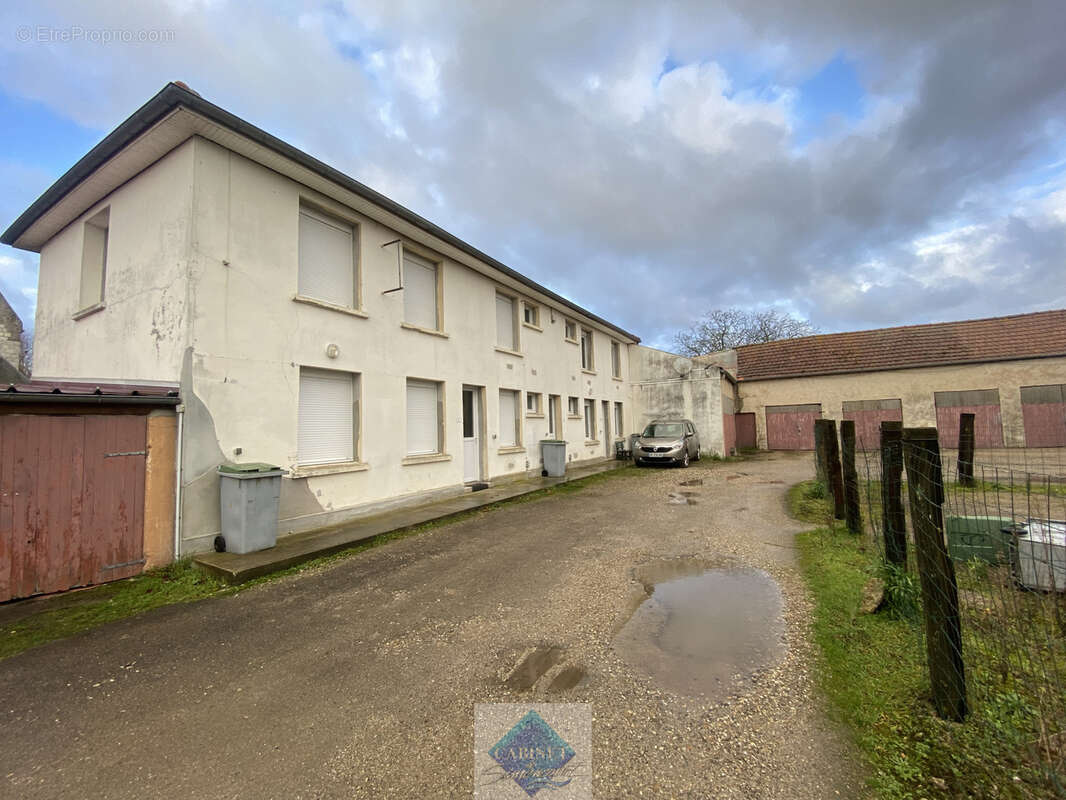 Immeuble de rapport - photo 12