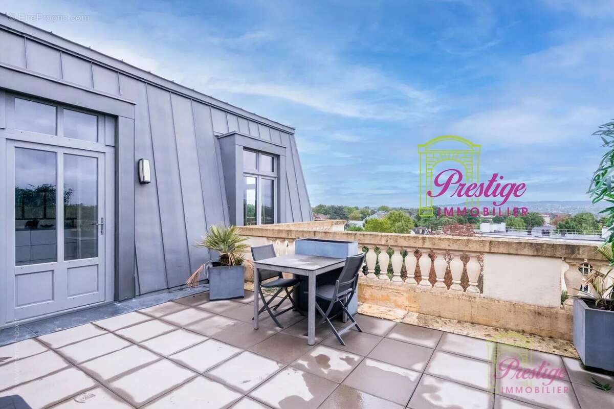 Appartement à MAISONS-LAFFITTE